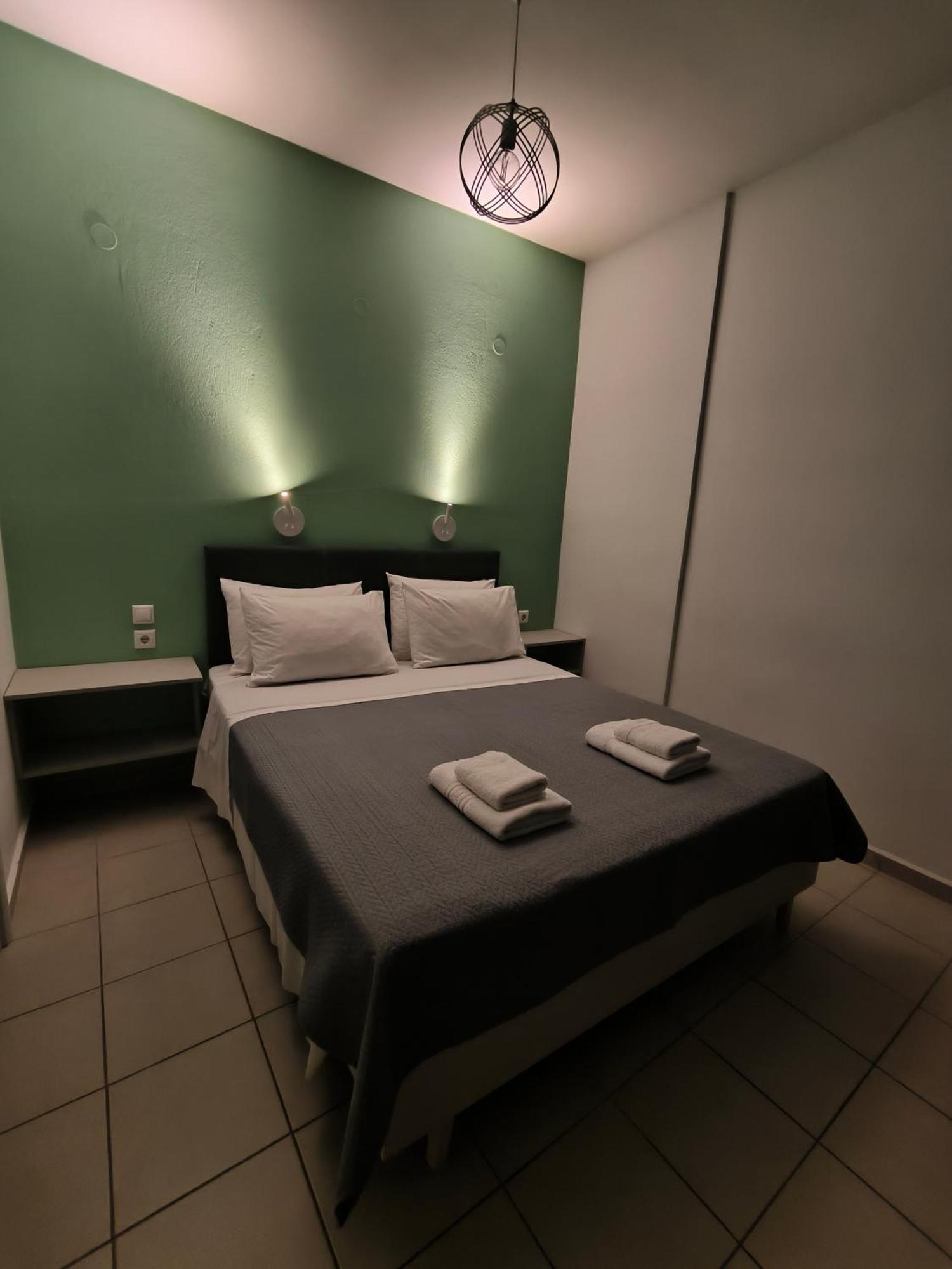 Fougaro Apartments Chania  Zimmer foto